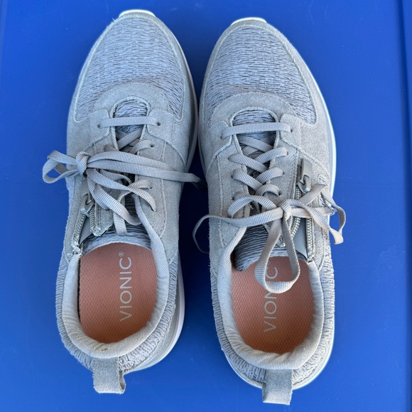 Vionic Delmar Remy.  Light grey. - Picture 8 of 12